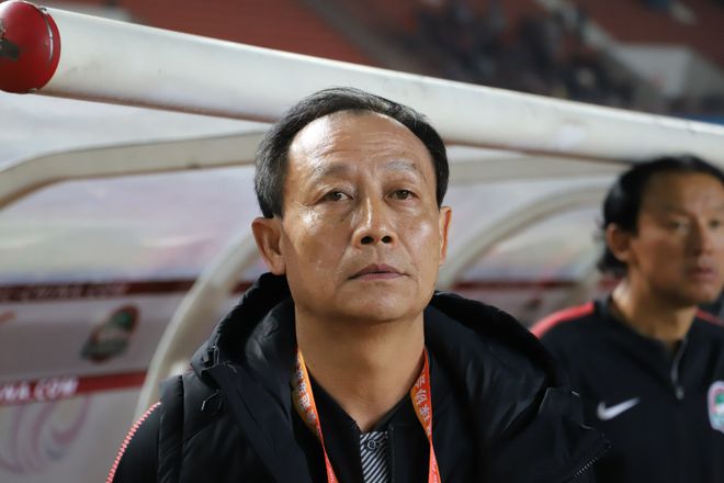 苏宁后卫临危受命，精准防守保持球队不败